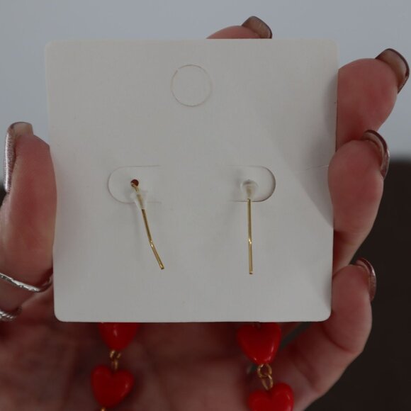 Heart Drop Earrings Womens Red Lovecore Casual Dinner Date Weddings NWT - Picture 2 of 4